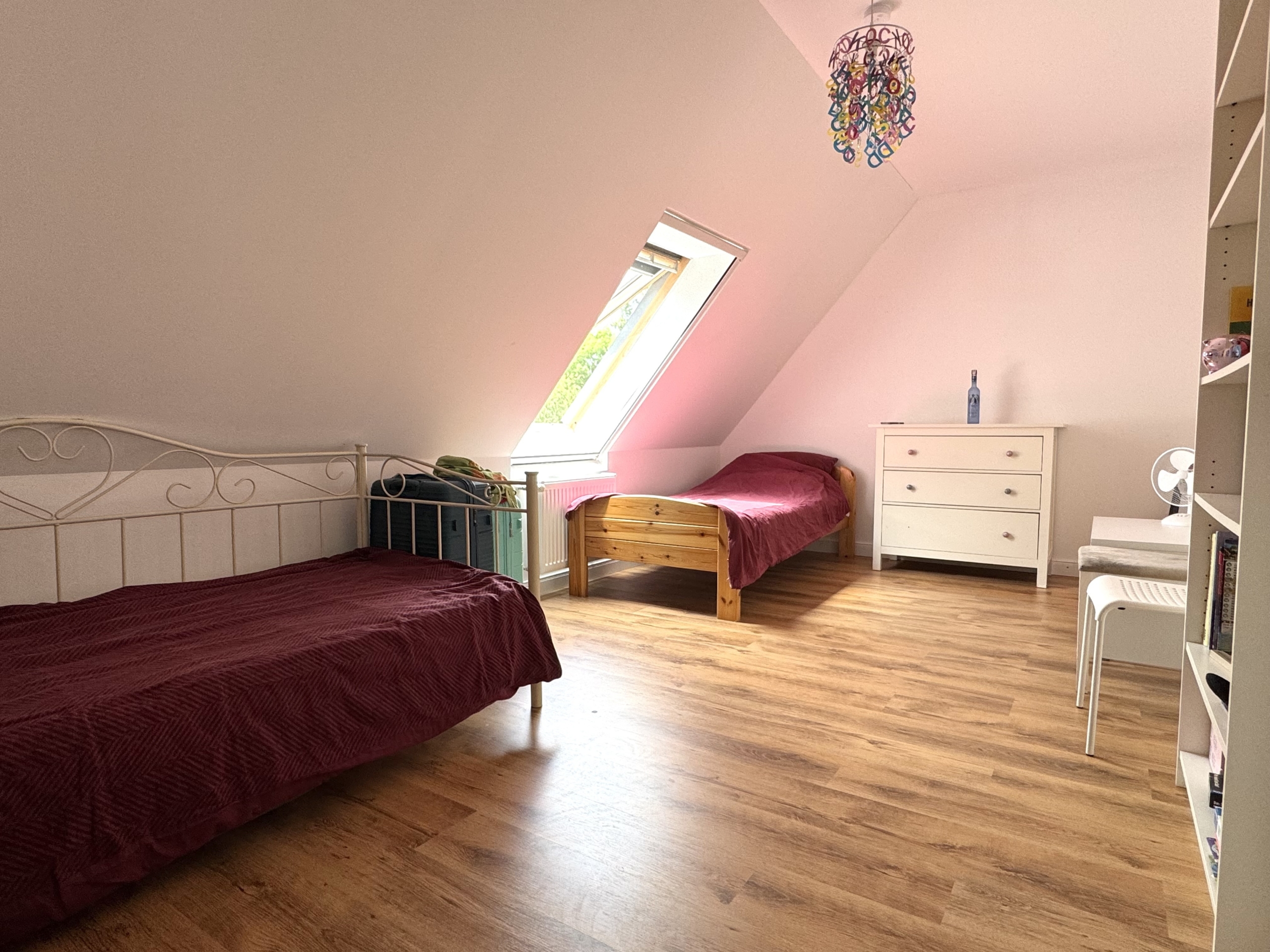 Hauptwohnung DG - Zimmer 1