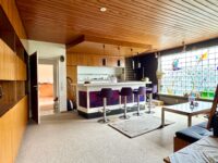 Wohnhaus OG Wohnzimmer mit Bar