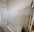 RUDNICK bietet: 2 Zimmer Wohnung in Top Lage von Bad Nenndorf - Badezimmer