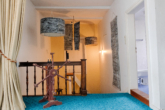 RUDNICK bietet historisches Pfarrwitwenhaus mit außergewöhnlichem Charme mit zusätzli. Baugrundstück - Flur OG