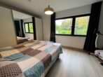 RUDNICK bietet TRAUM für TIER-/, Garten- und Ruheliebhaber: Haus mit 2 Wohnungen auf 3.700 qm Grd. - Schlafzimmer