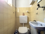RUDNICK bietet ALTBAUVILLA in der Kernstadt von Wunstorf - Gäste-WC Anbau