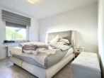 RUDNICK bietet LICHT & RAUM – Teilmöblierte Wohnung mit Wintergarten! - Schlafzimmer I
