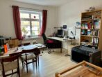 RUDNICK bietet URBANES KLEINOD: Schöne Wohnung mit Renditepotenzial im Herzen von Hannover - Wohn-/ Esszimmer 2