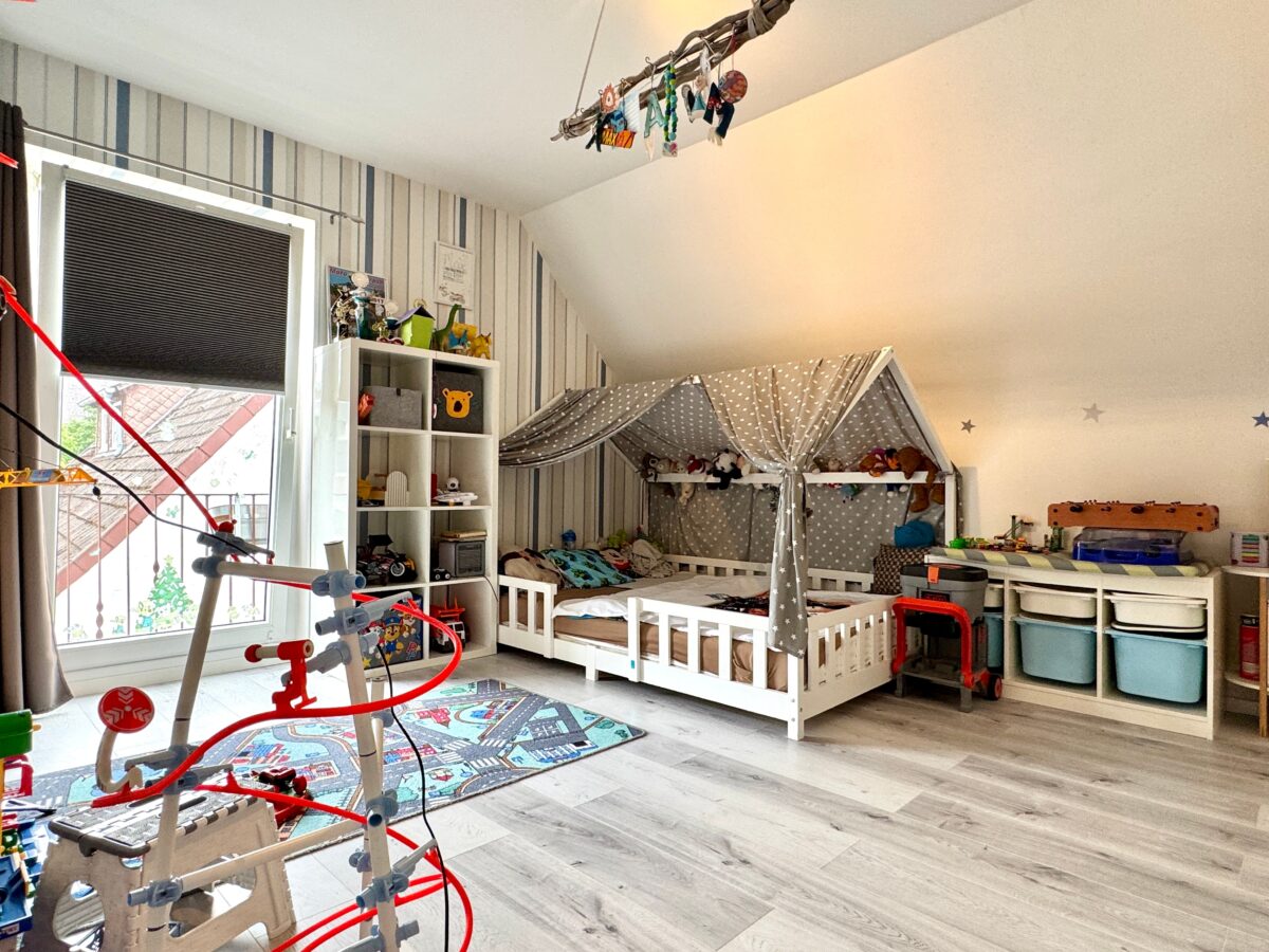 Kinderzimmer OG