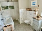 RUDNICK bietet WOHNTRAUM mit GRÜNER OASE - Badezimmer