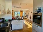 RUDNICK bietet WOHNTRAUM mit GRÜNER OASE - offene Küche