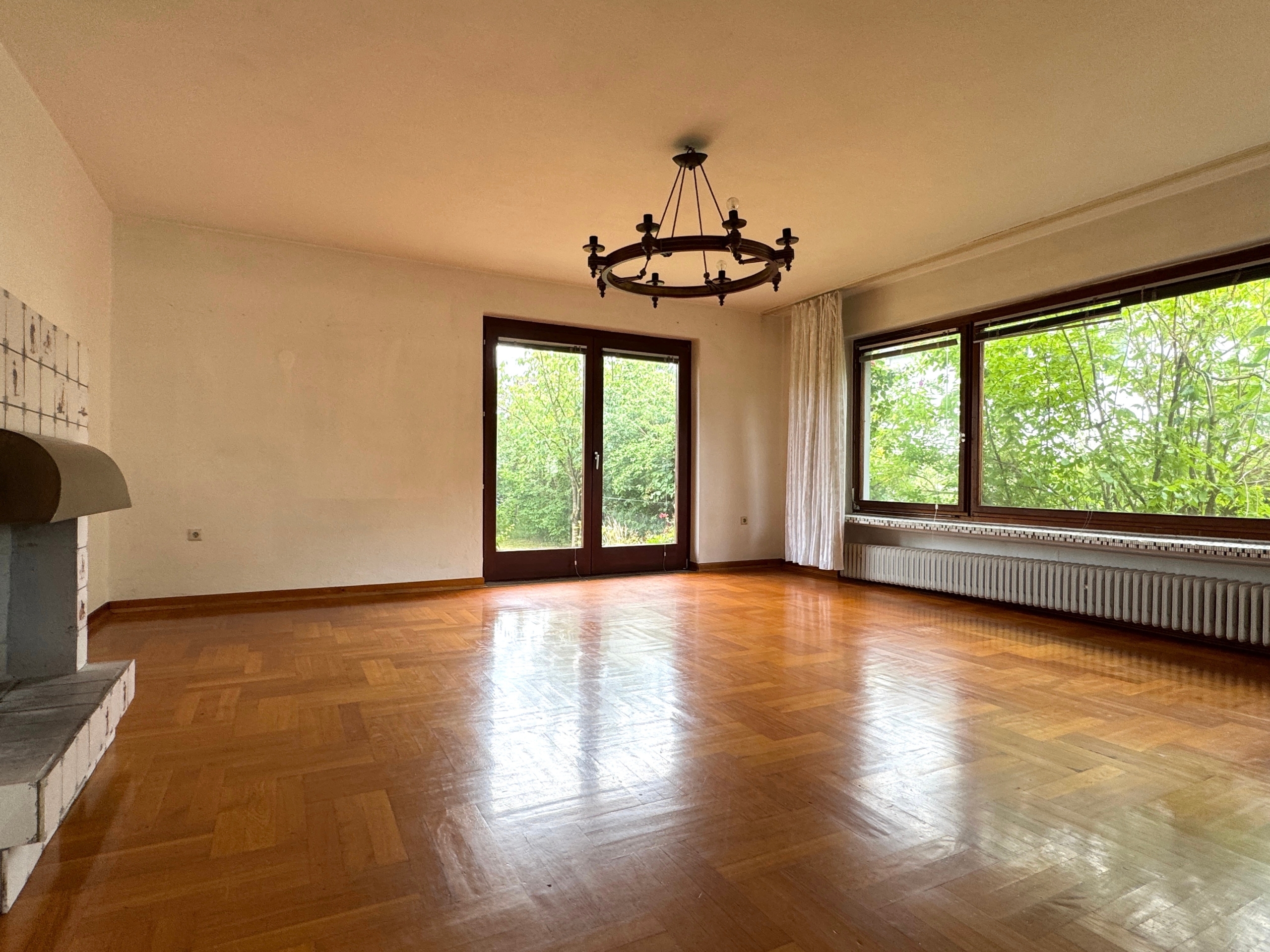 Wohnzimmer im EG