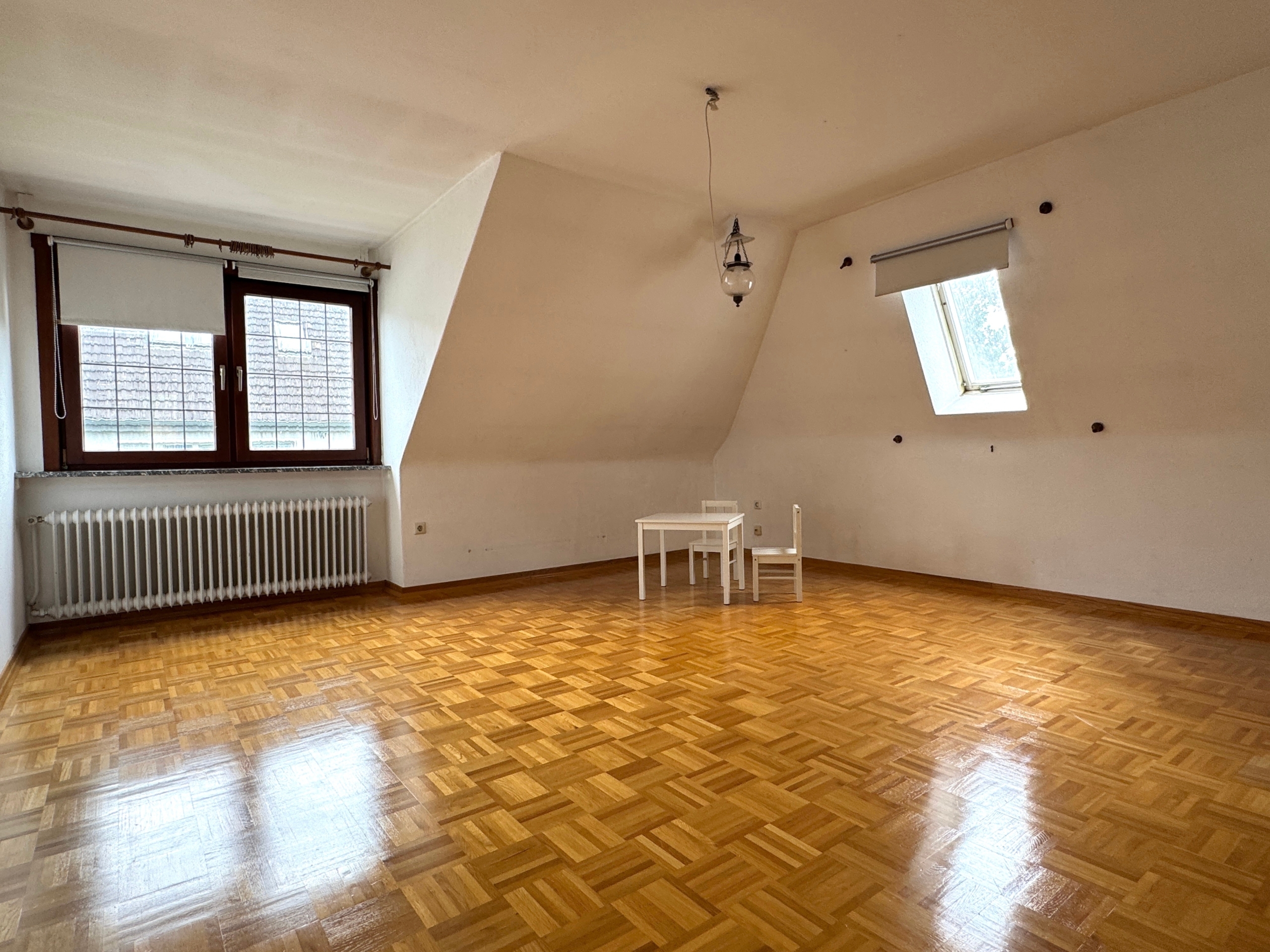 Zimmer 1 im OG