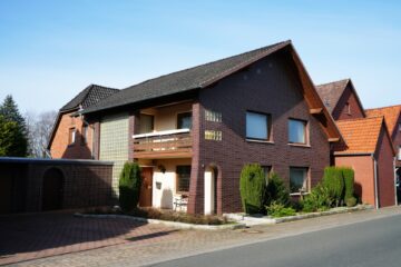 RUDNICK bietet: VIELE MÖGLICHKEITEN für die ganze Familie im begehrten Ortsteil Riepen, 31542 Bad Nenndorf, Einfamilienhaus