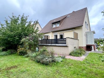 RUDNICK bietet ZENTRAL WOHNEN: Schönes Einfamilienhaus mit Potenzial, 30827 Garbsen, Einfamilienhaus