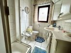 RUDNICK bietet VIEL POTENZIAL: Sanierungsbedürftiges Haus für Handwerker und Familien in guter Lage - Duschbad (EG)