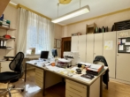 RUDNICK bietet CHANCE – Fleischerei & Wohnraum auf großem Grundstück - Büro EG