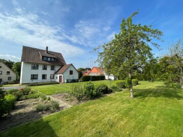 RUDNICK bietet 2-3 FAMILIENHAUS oder NEUBAUPROJEKT mit Baugenehmigung für 8 Wohnungen, 31542 Bad Nenndorf, Mehrfamilienhaus